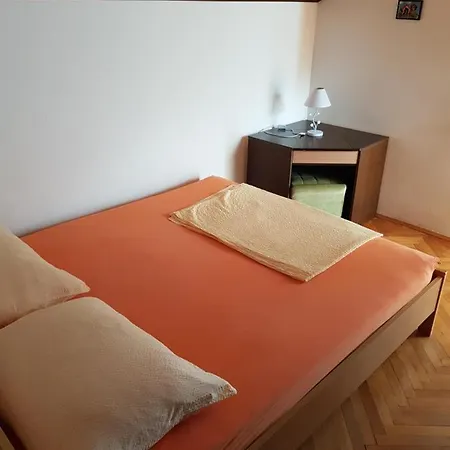 Apartments Celine&Fabienne Brodarica  Extérieur photo