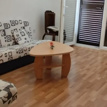 Apartments Celine&Fabienne Brodarica  Extérieur photo